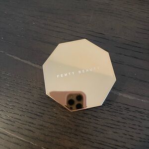 Fenty Beauty Sun Stalk'r Bronzer in Coco Naughty